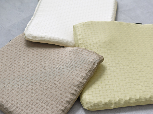 1日なんと7時間！座りすぎの毎日を優しい座り心地でつつむクッション[PR]