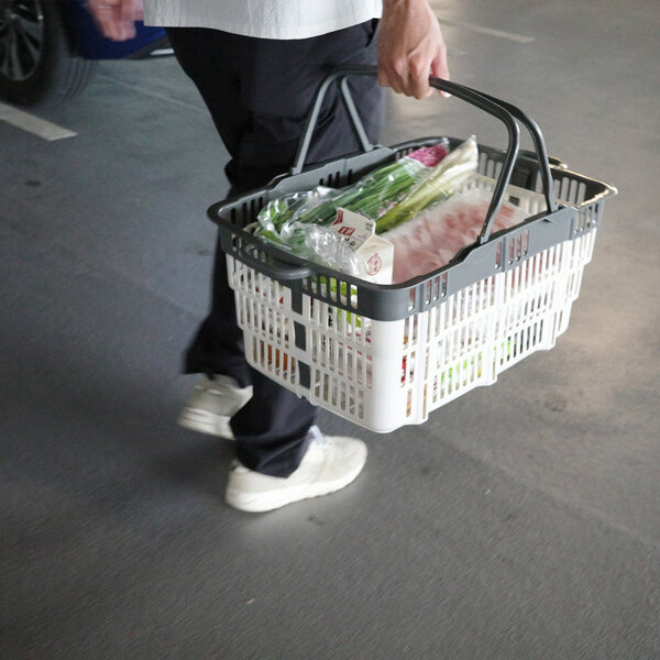 “便利だけどかさばる問題”を解決！折り畳めるレジカゴ＆まるごと保冷バッグでまとめ買いをスムーズに[PR]