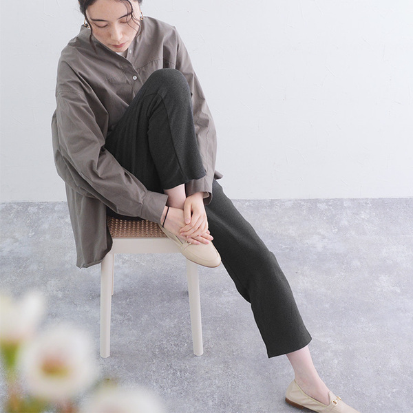 あの「リラパン」が帰ってきた！“楽ちんキレイ”を叶える人気者パンツのスタッフ着回しレポ[PR]