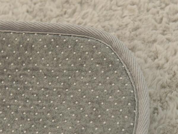 あの布団収納ケースに新素材、ふわもこボアの『くるくるファー』誕生！秋冬インテリアにぴったりのラグも一緒に新登場[PR]