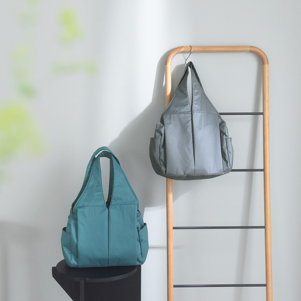 きれいめリュックからミニトートまで。日々のモチベーションを上げてくれる、新作バッグ5選！[PR]