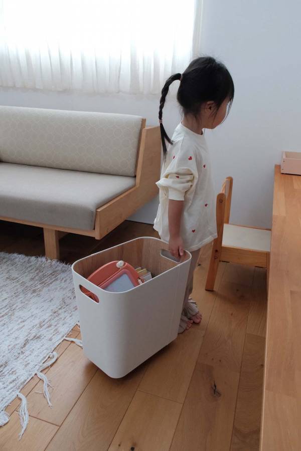 ランドセルも学用品もポン！子ども部屋も片付く『動かせる収納』活用術【インスタグラマーさんのもの選び】[PR]