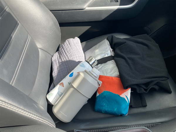 車の中の収納しきれなかった物を、「カーポケット」でスッキリ収納＆快適なドライブを！[PR]