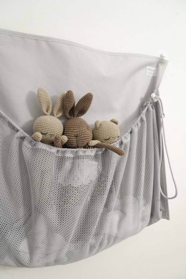 『増え続けるぬいぐるみ問題』に、目からウロコの収納スペース発見！インスタグラマーさんも活用中の新収納とは？[PR]