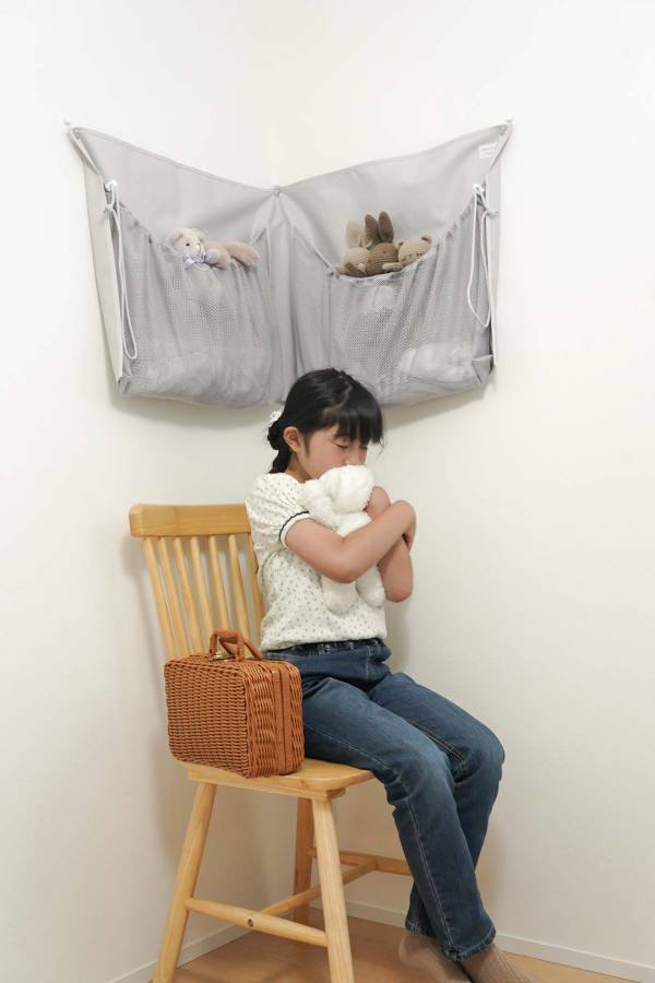 『増え続けるぬいぐるみ問題』に、目からウロコの収納スペース発見！インスタグラマーさんも活用中の新収納とは？[PR]