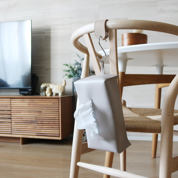 S字フックの生活感にさようなら！落ちない＆隠さない、麗しの便利フック[PR]