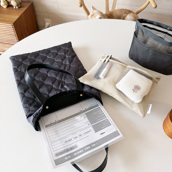 ポケット少なめバッグの救世主！ごちゃつく小物がまとまる『メッシュバッグインバッグ』のスタッフ愛用レポ[PR]