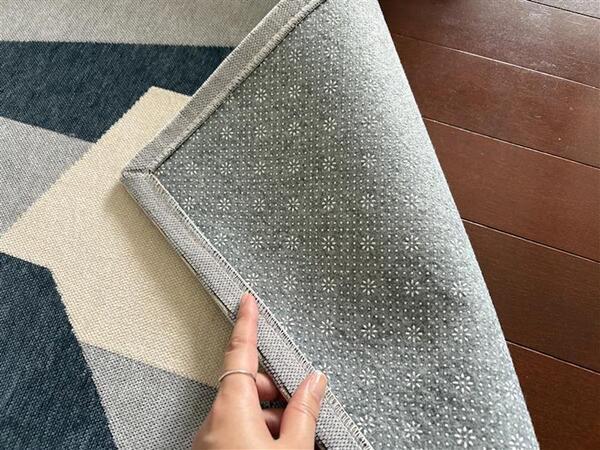 アートな玄関マットで、目指すは『第一印象から洒落見えハウス』インテリア好きスタッフはこの柄を選びました！[PR]