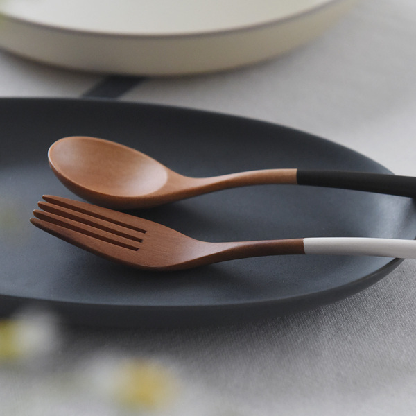 食欲の秋にスプーン大特集！「選びたいのは天然木？陶器？」担当バイヤーに聞いてみた【全4種類】の使い心地[PR]