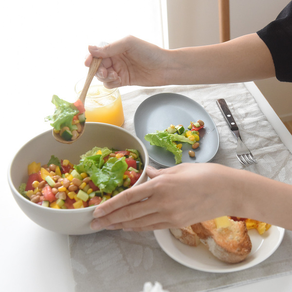 食欲の秋にスプーン大特集！「選びたいのは天然木？陶器？」担当バイヤーに聞いてみた【全4種類】の使い心地[PR]