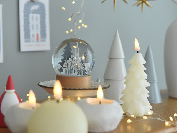 クリスマスが待ち遠しい！ちょこっと飾って季節を感じるクリスマスインテリア特集[PR]