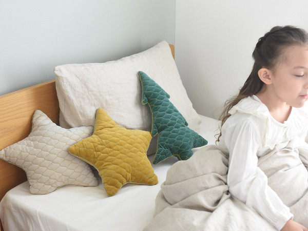 クリスマスが待ち遠しい！ちょこっと飾って季節を感じるクリスマスインテリア特集[PR]