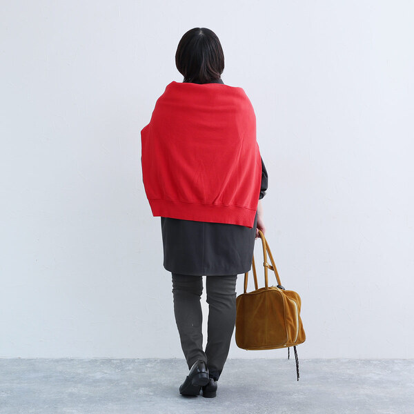 リピーターさん御用達、裏パウダー起毛の「あったかスリムパンツ」スタッフ3人の着用レポート[PR]