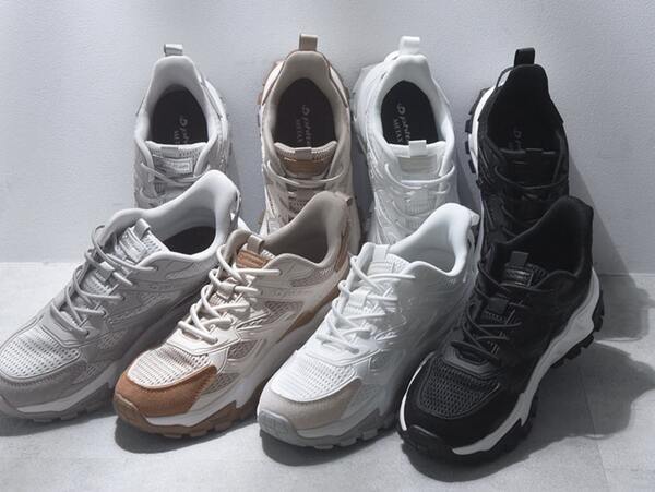 疲れにくい靴３連発！歩きっぱなしのバイヤー厳選、今年の『すごい靴』はこれ。[PR]