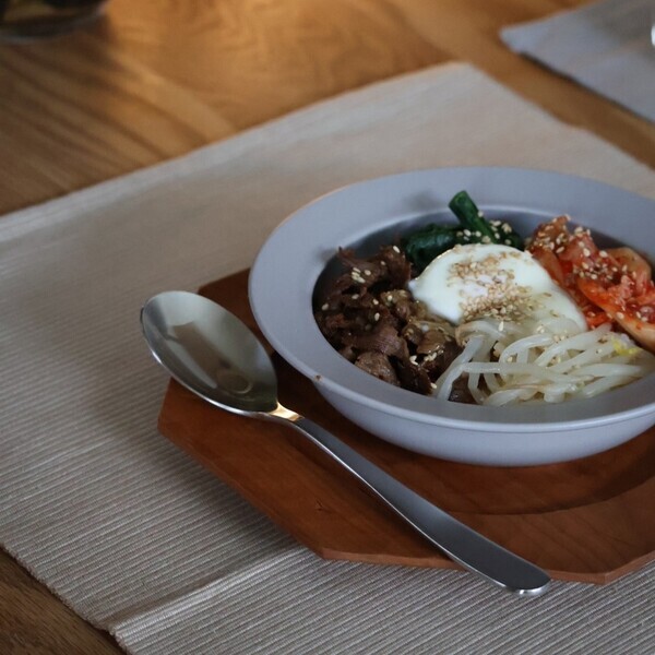 「食べやすさ・見栄え・サイズ感」すべてが揃った革命的うつわ！インスタグラマーさんはこう使っています[PR]