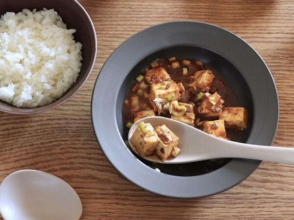 「食べやすさ・見栄え・サイズ感」すべてが揃った革命的うつわ！インスタグラマーさんはこう使っています[PR]