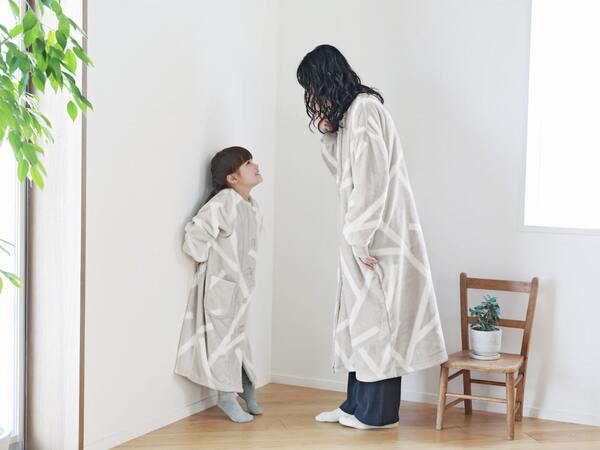 お家の中では寒さ知らず。「着る毛布」と「はく毛布」でインスタグラマーさんも冬支度[PR]