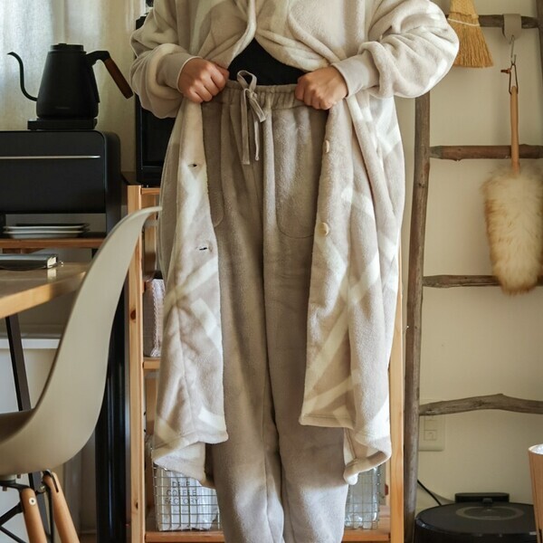 お家の中では寒さ知らず。「着る毛布」と「はく毛布」でインスタグラマーさんも冬支度[PR]