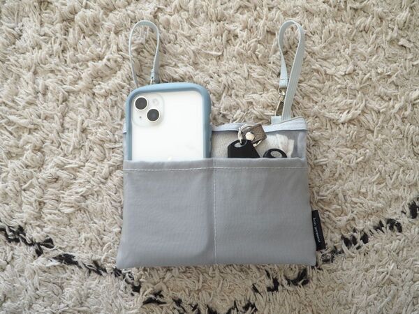 もうバッグの底に沈まない！「吊り下げバッグインバッグ」があれば、小物の取り出しがスムーズに[PR]