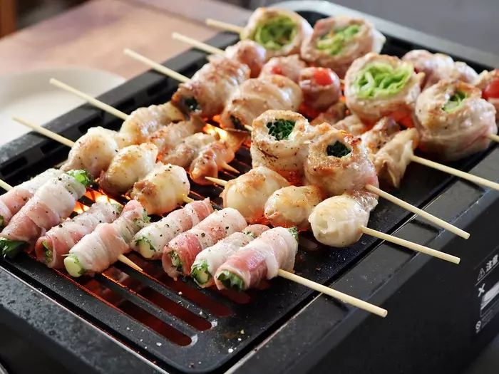 「超少煙グリル」でホームパーティーが盛り上がる！肉巻き＆チーズフォンデュの楽しみ方をご紹介