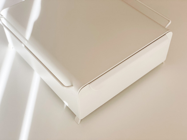 Ordreの「ブレッドケース」MサイズとLサイズを横置きにして、キッチン収納がすっきり！[PR]