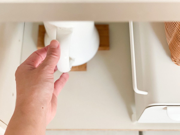 Ordreの「ブレッドケース」MサイズとLサイズを横置きにして、キッチン収納がすっきり！[PR]