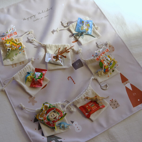 子どもの“わぁ！”が見たいから。忙しいママでも頑張れる「クリスマスアドベントタペストリー」[PR]