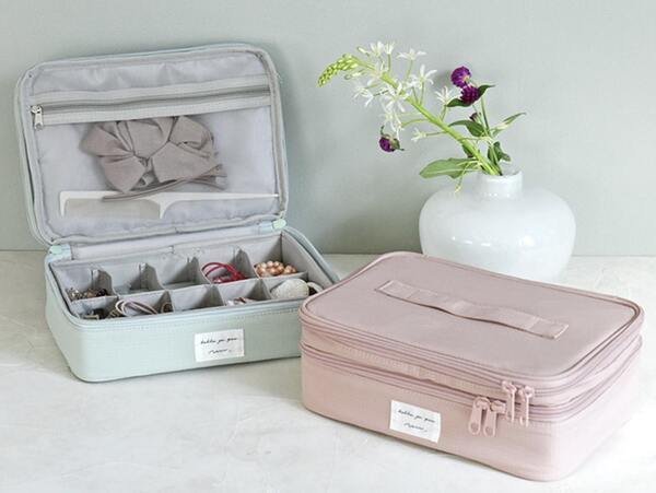 すっきり収納＆毎朝ワクワク！宝石箱みたいな「ヘアアクセ収納」のある暮らし【インスタグラマーさんのもの選び】[PR]