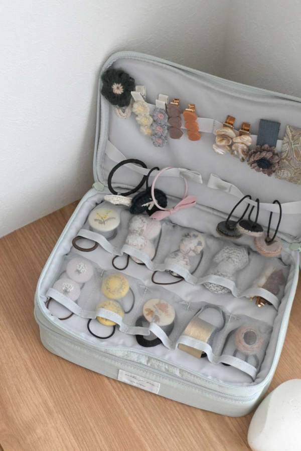 すっきり収納＆毎朝ワクワク！宝石箱みたいな「ヘアアクセ収納」のある暮らし【インスタグラマーさんのもの選び】[PR]