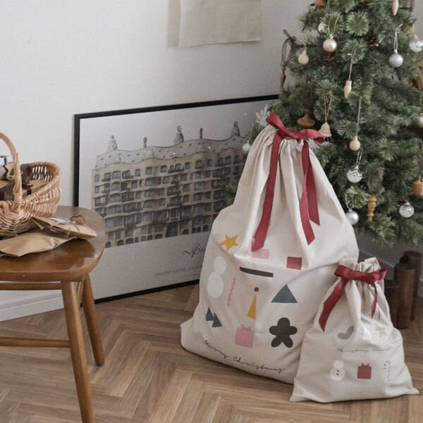 今年のクリスマスは子どもたちを最高の笑顔に！6名のインスタグラマーさんによる、「サンタ袋」の飾りかた報告会[PR]