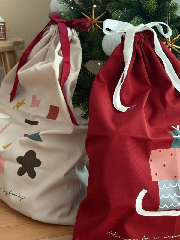 今年のクリスマスは子どもたちを最高の笑顔に！6名のインスタグラマーさんによる、「サンタ袋」の飾りかた報告会[PR]