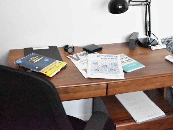 「とりあえずここ」が、ちゃんと片付く場所に｜レターポケットのある暮らし[PR]