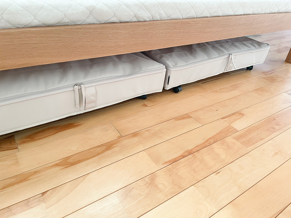 ベッド下のデッドスペースを収納に！「隙間を活用 ベッド下収納 キャスター付き」[PR]