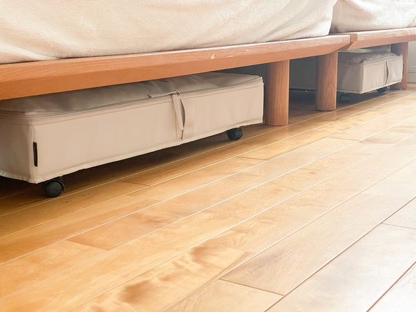 ベッド下のデッドスペースを収納に！「隙間を活用 ベッド下収納 キャスター付き」[PR]