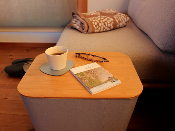 部屋にあふれ返る冬のあったかグッズ、「キャスター付き収納」で便利に整頓！[PR]