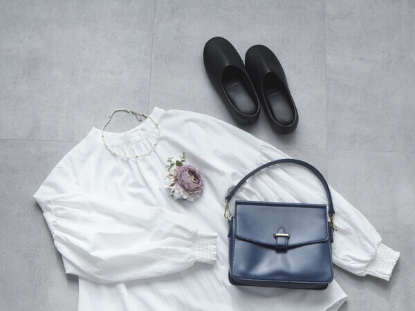 入園・入学式スタイルをキレイに見せたい！ママの願いを「+3cm」に込めたインヒール入り携帯スリッパが遂に完成[PR]