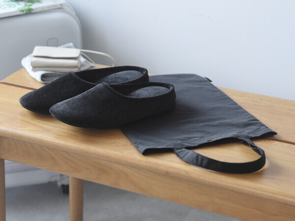 入園・入学式スタイルをキレイに見せたい！ママの願いを「+3cm」に込めたインヒール入り携帯スリッパが遂に完成[PR]