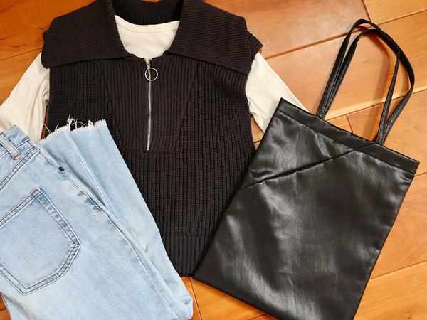 春の式典の必須アイテム。私は、オンにもオフにも使えるフェイクレザーのサブバッグを選びました。[PR]