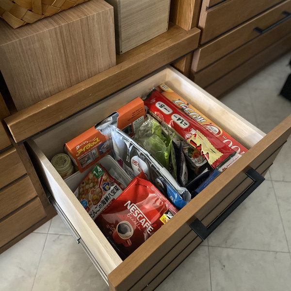 キッチンの“持て余しスペース”が、「Ordre ブレッドケース」で頼れる収納に。[PR]