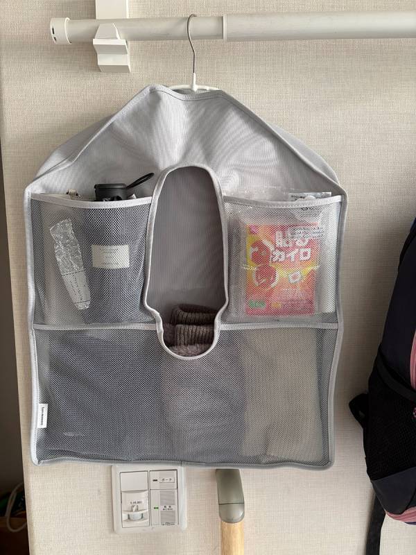 「よく使うモノの定位置」にも！スタッフ宅でも大活躍中の、クローゼットの新・浮かせる収納術[PR]