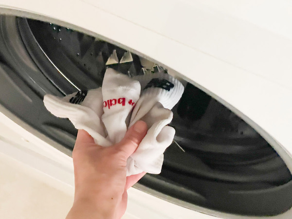 靴下予洗いの救世主！ウタマロ石けんをもっと使いやすくする「洗濯石鹸ケース」[PR]