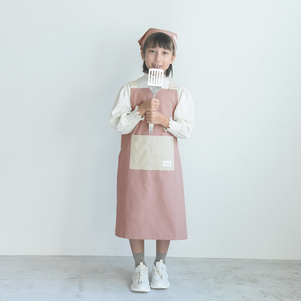 洗える・アイロンいらず『学校給食』の相棒アイテムが種類豊富にずらっと勢揃い！[PR]