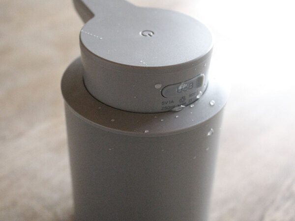 手を洗うたびに「これ、いいな」。暮らしにコロンと寄り添う自動式ディスペンサー[PR]