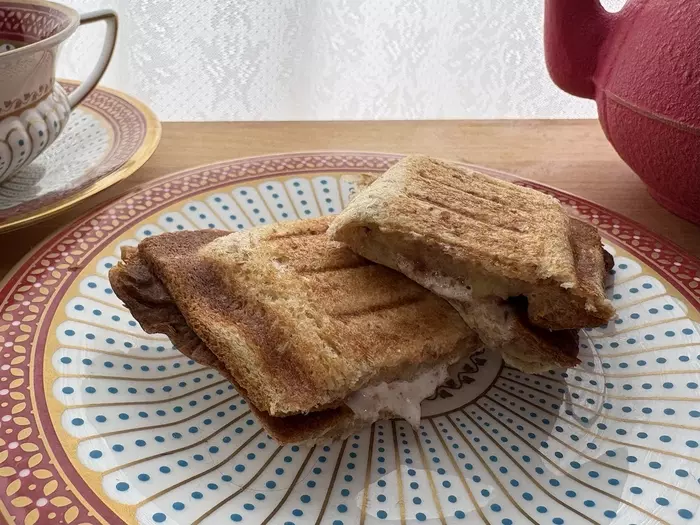 話題の『レンチンホットサンド』に何入れる？スタッフのお気に入りレシピ＆使用レポ発表会