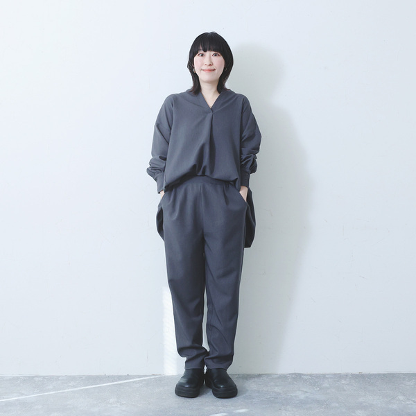 朝の準備0秒！？迷わず手に取れるテクニックいらずの「優秀パンツ」をスタッフがお試し[PR]