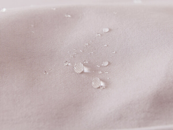 【新学期準備】キャラものを卒業した“未来の君”のために。シンプルで大人かわいい絵の具＆書道セットを[PR]