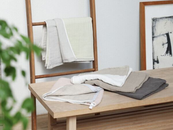 新色「リバーシブル」も大注目のかさばらないタオル。“お得なセット”も登場で気持ちのいい新生活が始まる！[PR]