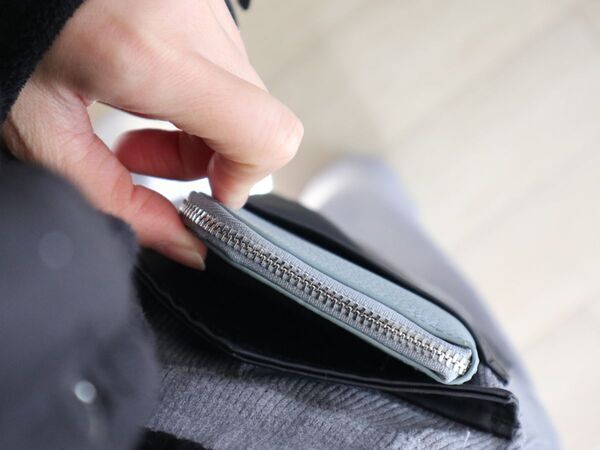 春のお財布決～めた！ミニマル派スタッフのハートを掴んだ、わずか8mmの新作はこれ[PR]