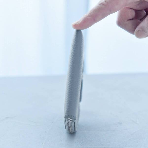 春のお財布決～めた！ミニマル派スタッフのハートを掴んだ、わずか8mmの新作はこれ[PR]