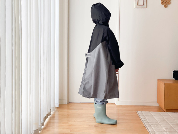 学校行事に最適！kukka ja puuからジュニアサイズのおしゃれなレインコートが登場[PR]